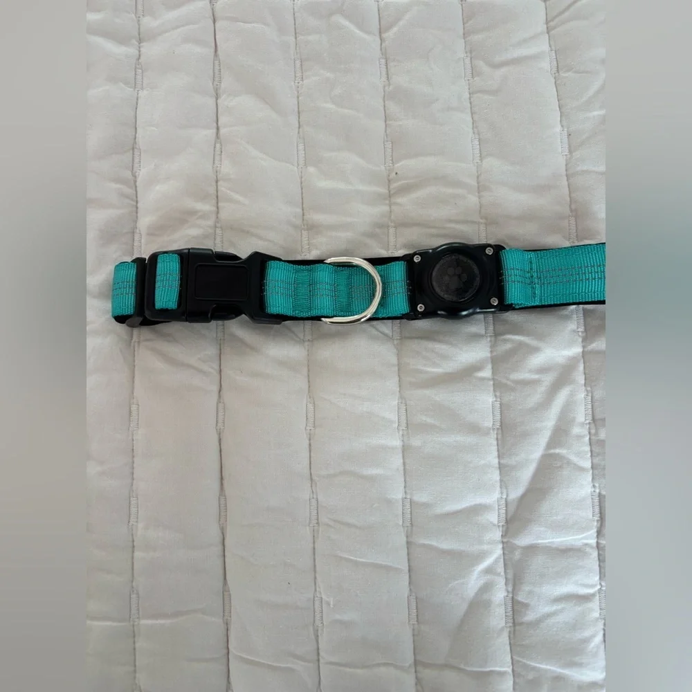 NWT AirTag Dog Collar, IP68 Waterproof Air Tag Holder, Reflective, teal color - Picture 1 of 8